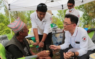 환자 월세까지 건넨 공공병원 의사…"필수·공공의료 악순환 빠져"