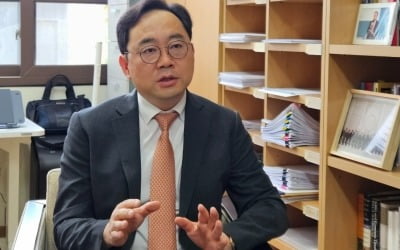 "북유럽마저 출산율 급락…가족 가치 무너지면 저출생 대책 무용지물"