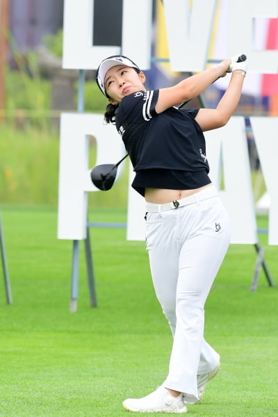 [포토] 김수지, '힘차게 날아라'