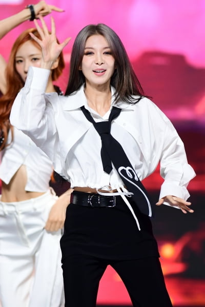 [포토] 드림캐쳐 다미, '미소가 아름다워~'