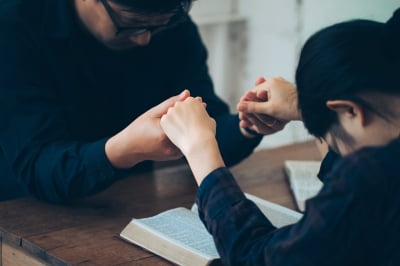 "하나님이 고수익 보장"…교인들 500억원 뜯어낸 집사의 최후