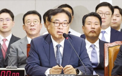 정진석 "해병대원 특검법, 위헌소지…거부권 행사 당연"