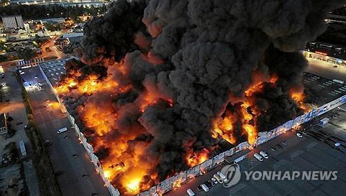 방화·폭행·사이버공격…"러, 나토 동맹들에 하이브리드 공격"