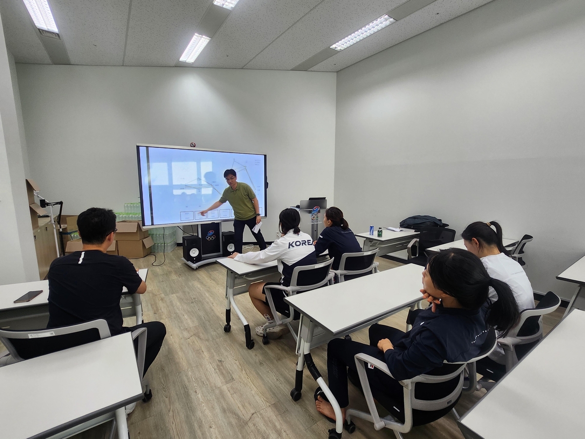 가깝고도 멀었던 국가대표·지도자, 전문의 상담 후 '일심동체'