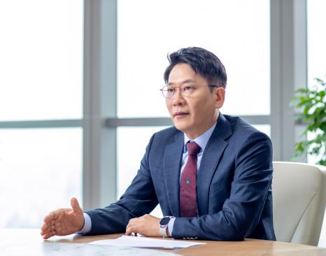 LG엔솔 김동명 "1등 자만심 버리고 도전·혁신의 DNA 되살려야"