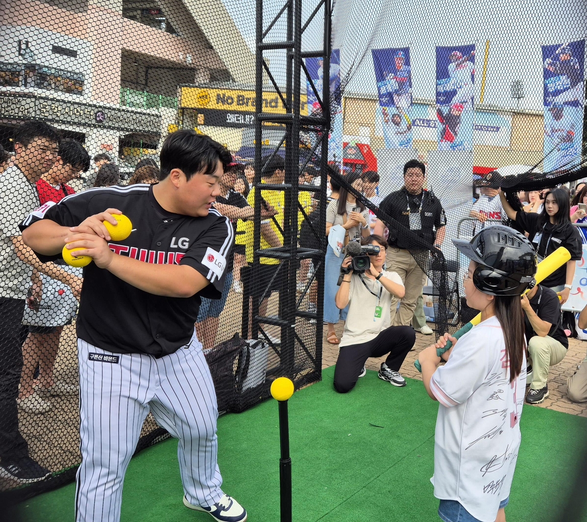 LG 김범석 "퓨처스 올스타도 영광스러운 자리…MVP 또 받을 것"