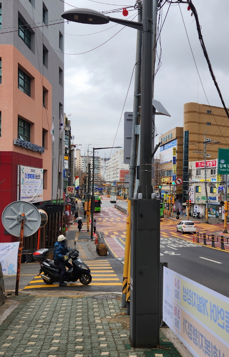 강북구 삼양로 노후 가로등 교체…9억7천만원 투입