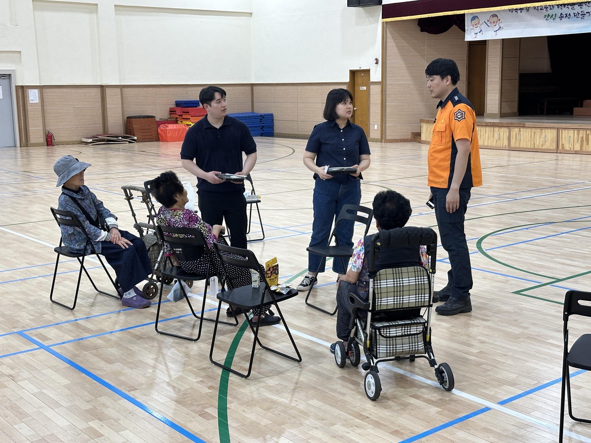 [르포] "다 떠내려갔다"…망연자실한 대구 동촌유원지 상인들