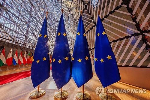 EU, 中전기차 관세폭탄 전선 균열…中, 틈 파고들며 '채찍-당근'