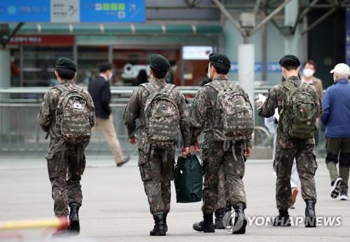 권익위 "병사 특별휴가 제한사유 명확해야"…軍에 내규정비 권고