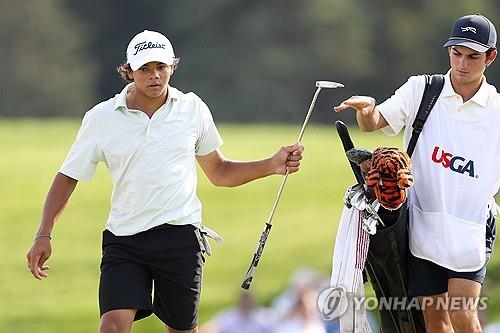 우즈 아들 찰리, 이틀 동안 22오버파…안성현은 12위(종합)