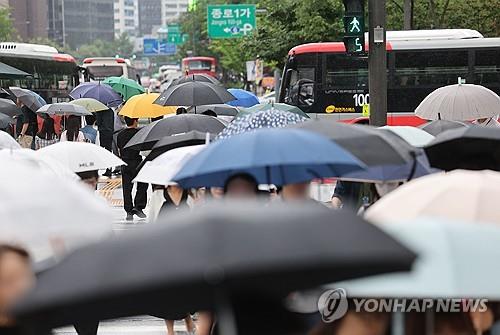 "집중호우 잦아진 한반도, 후텁지근 폭염도 길어진다"