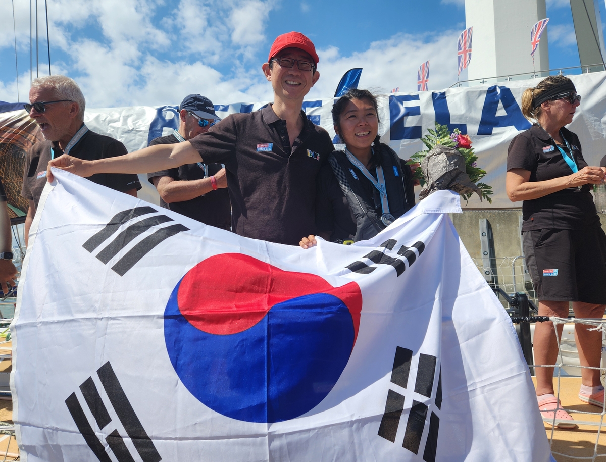 11개월간 요트로 세계 일주…한국 여성 클리퍼대회 첫 완주