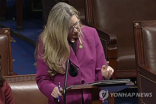 신경질환 美의원, AI로 되살린 목소리로 연설…의회 첫 사례