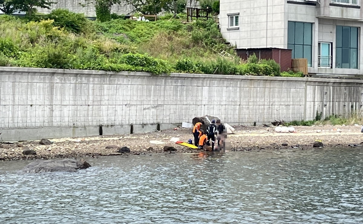 수상 오토바이 타던 50대 사망