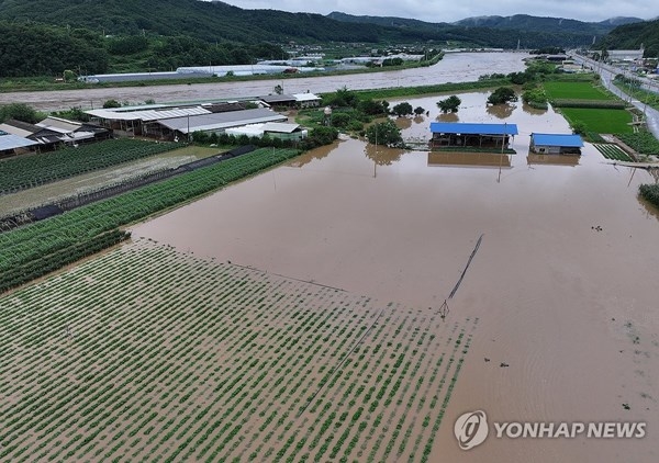 밤사이 물폭탄에 피해 속출…4명 사망·1명 실종