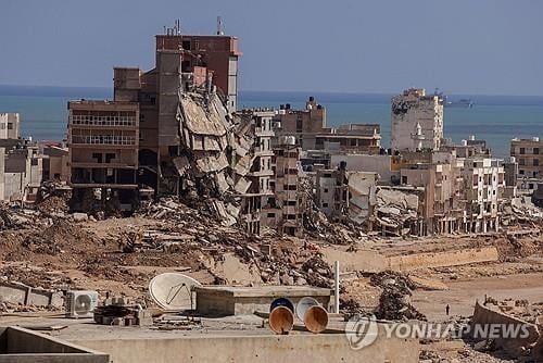 리비아 대홍수 참사…공무원 무더기 중형