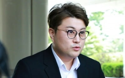 '구속 기소' 김호중, 전관 변호사 잃었다 [TEN이슈]