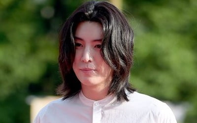 노민우, 8살 연하男과 스킨십 수위 어느 정도길래…서장훈 '경악' ('미우새')