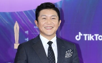 '10월 결혼' 조세호, PPL 도배 논란에 결국 고개 숙였다 "애정어린 충고 감사" [TEN이슈]