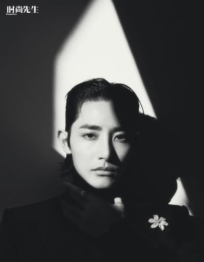 Of course, when it comes to decadence, it’s Lee Soo-hyuk.