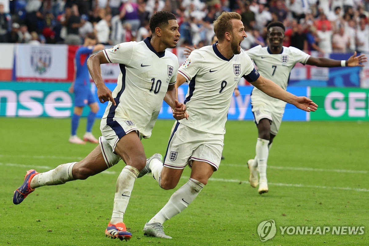 잉글랜드, 슬로바키아에 2-1 연장승…벨링엄 극장 동점골