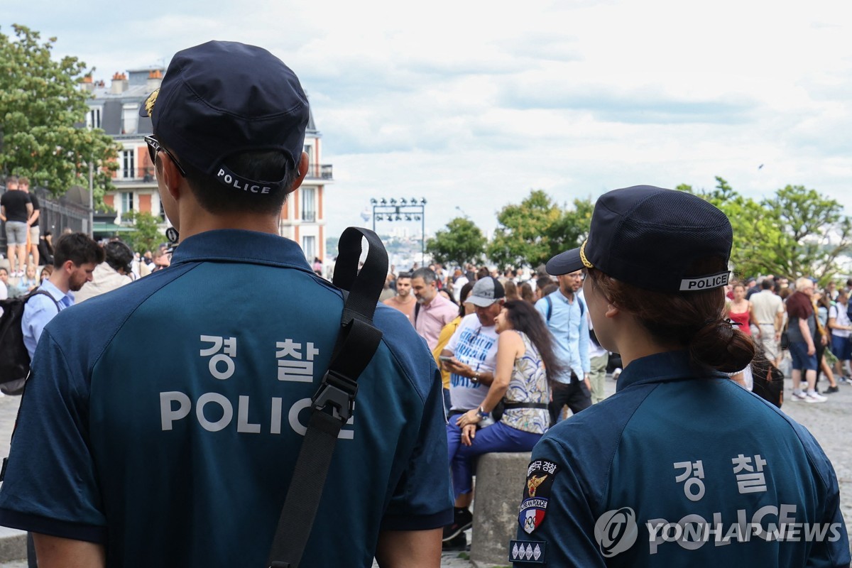 耶雷米谈卡瓦哈尔重伤：当听到熟悉的咔哒声时，我知道出事了