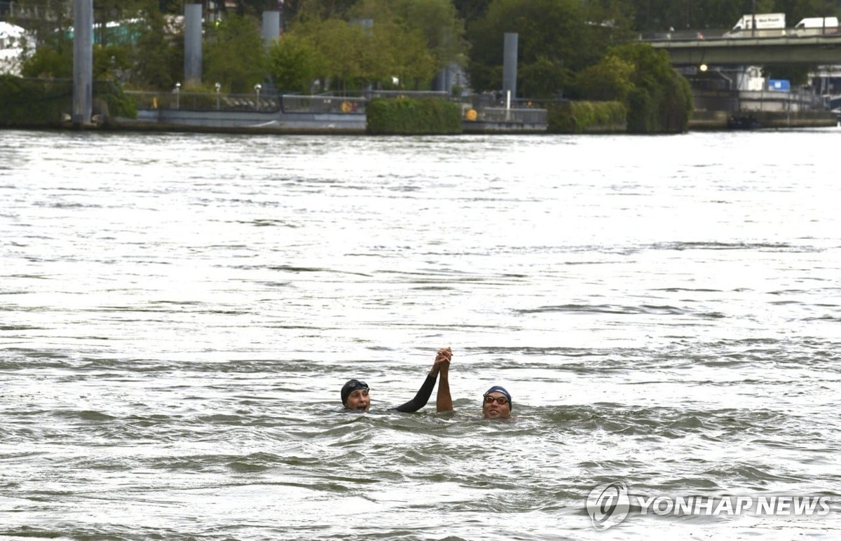 ⚽英超半场：奥尔特加门线救险，杜兰失单刀+破门，阿斯顿维拉暂1-0曼城