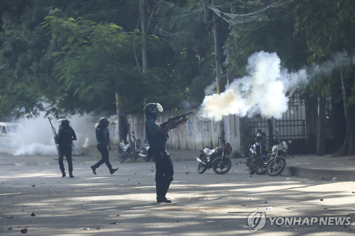 방글라, '공직할당' 반대시위 격화하자 모바일 인터넷 차단(종합)