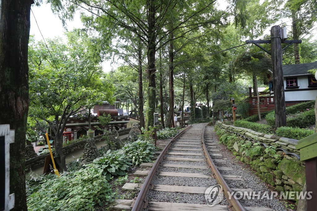 [하반기 경제] 농어촌민박에 바비큐장·수영장도 가능…삼시세끼도 제공