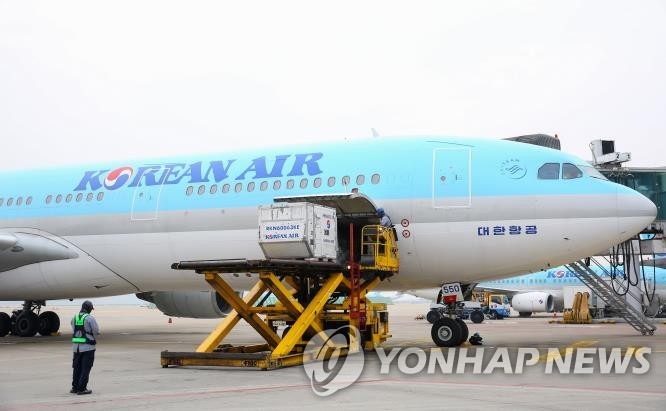 인천공항 여객기 승무원 가방서 실탄 발견…경찰 수사