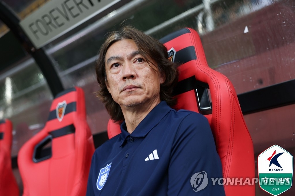 홍명보, 흔들리는 한국 축구 사령탑으로…2027년 아시안컵까지(종합3보)