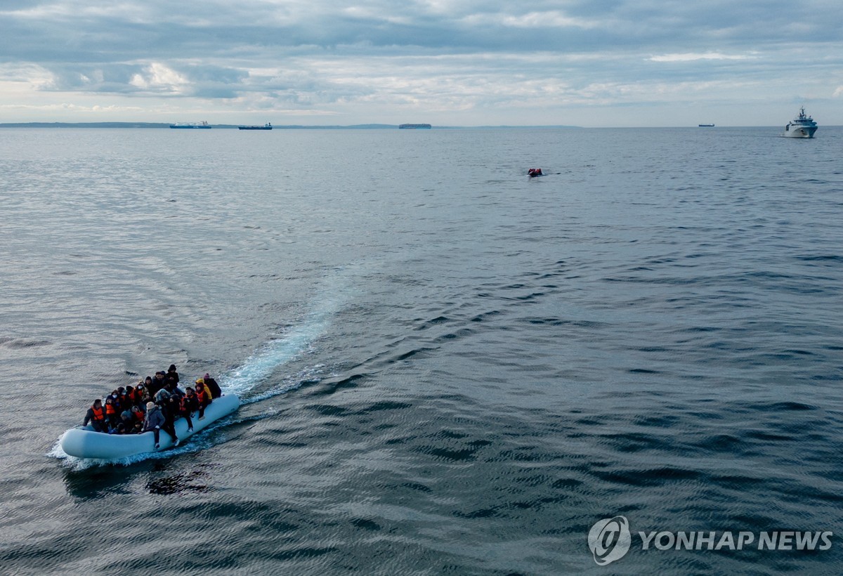 14년만의 노동당 정부, 대내외 정책 손본다…재정·美대선 변수