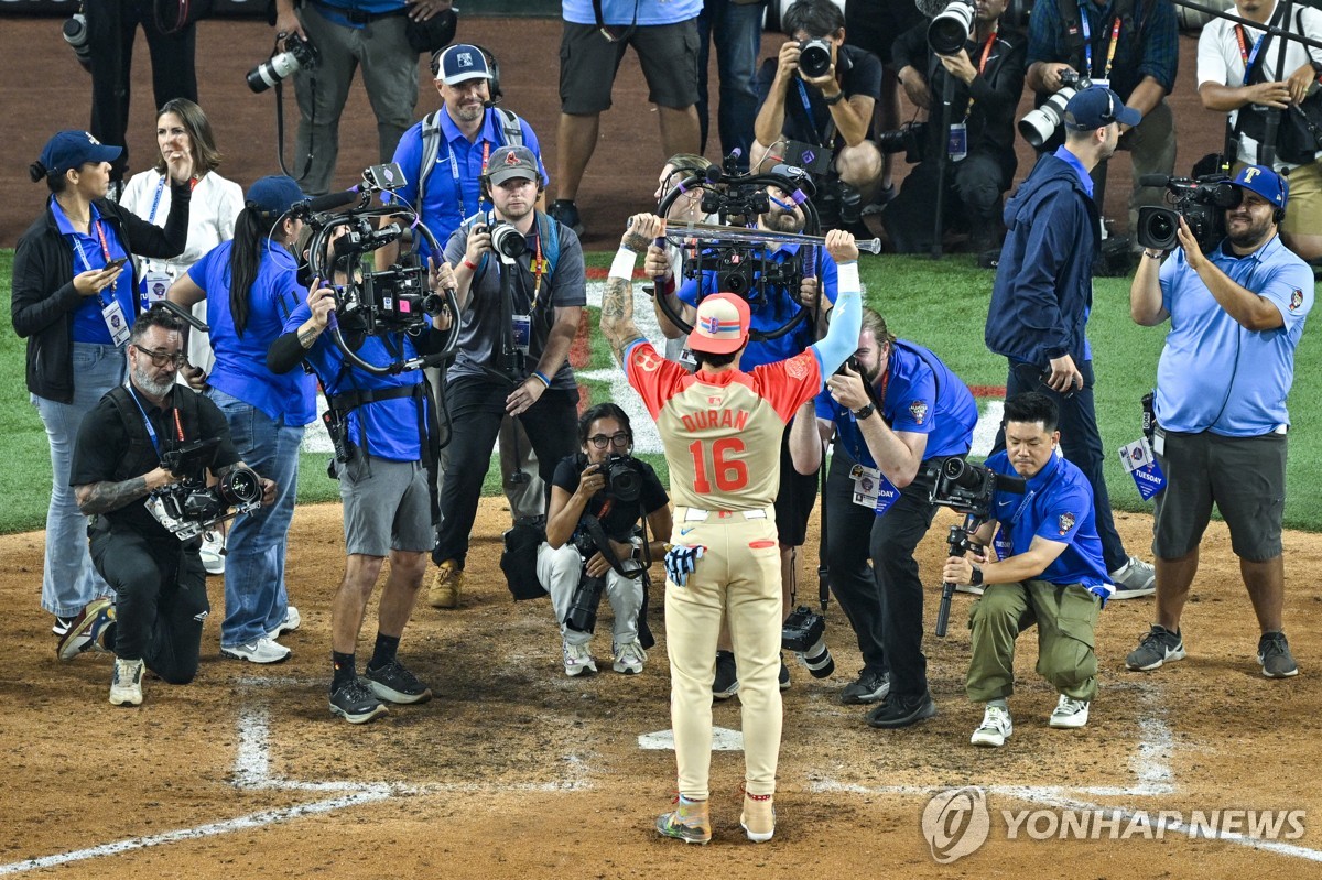 '별들의 잔치' MVP 차지한 '그린 몬스터 수문장' 보스턴 두란(종합)