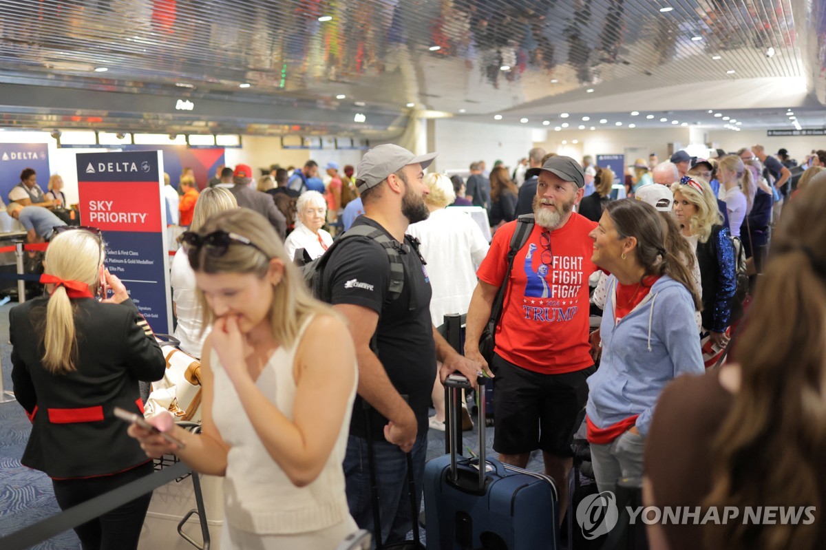 '글로벌 IT대란'에 美서도 피해 속출…항공기 수천편 결항