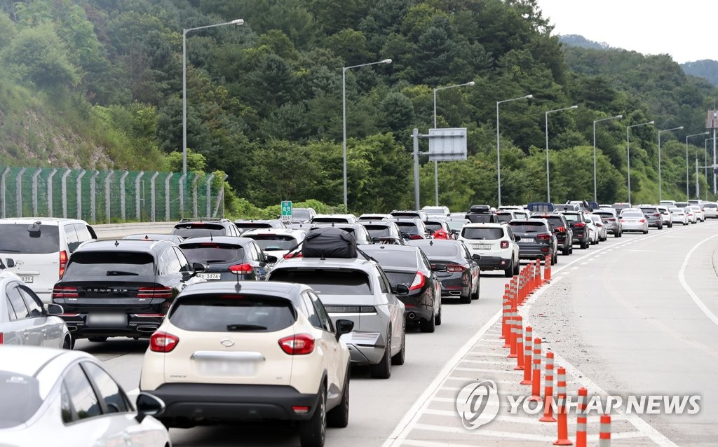 여름 휴가철 동해안 가는 길 최장 5시간 50분…8월 3일 '혼잡'