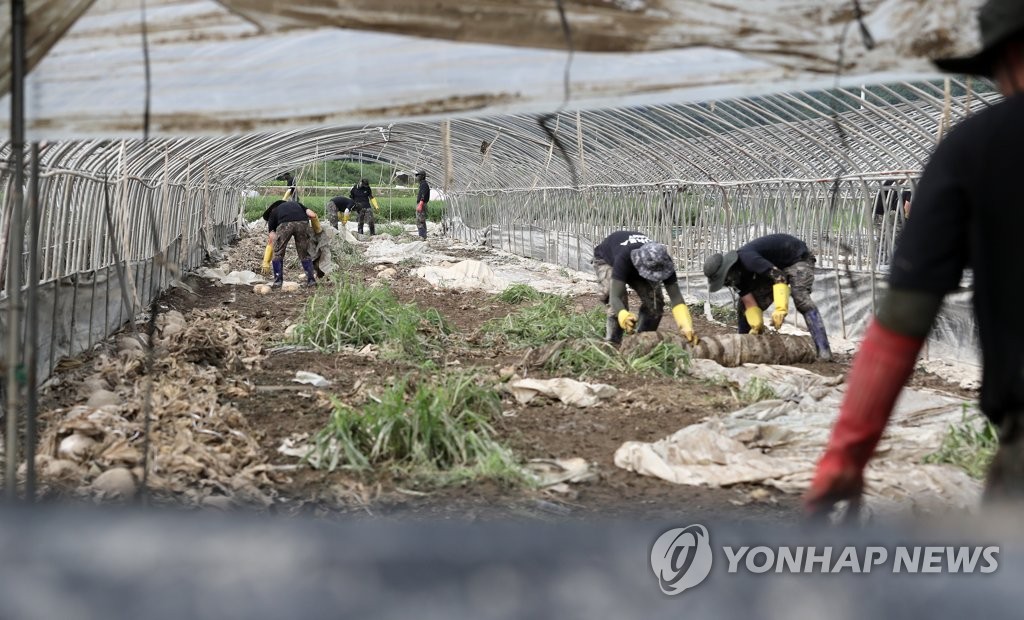 폭우에 북한 오물풍선까지…군인 아들 둔 부모들 '노심초사'