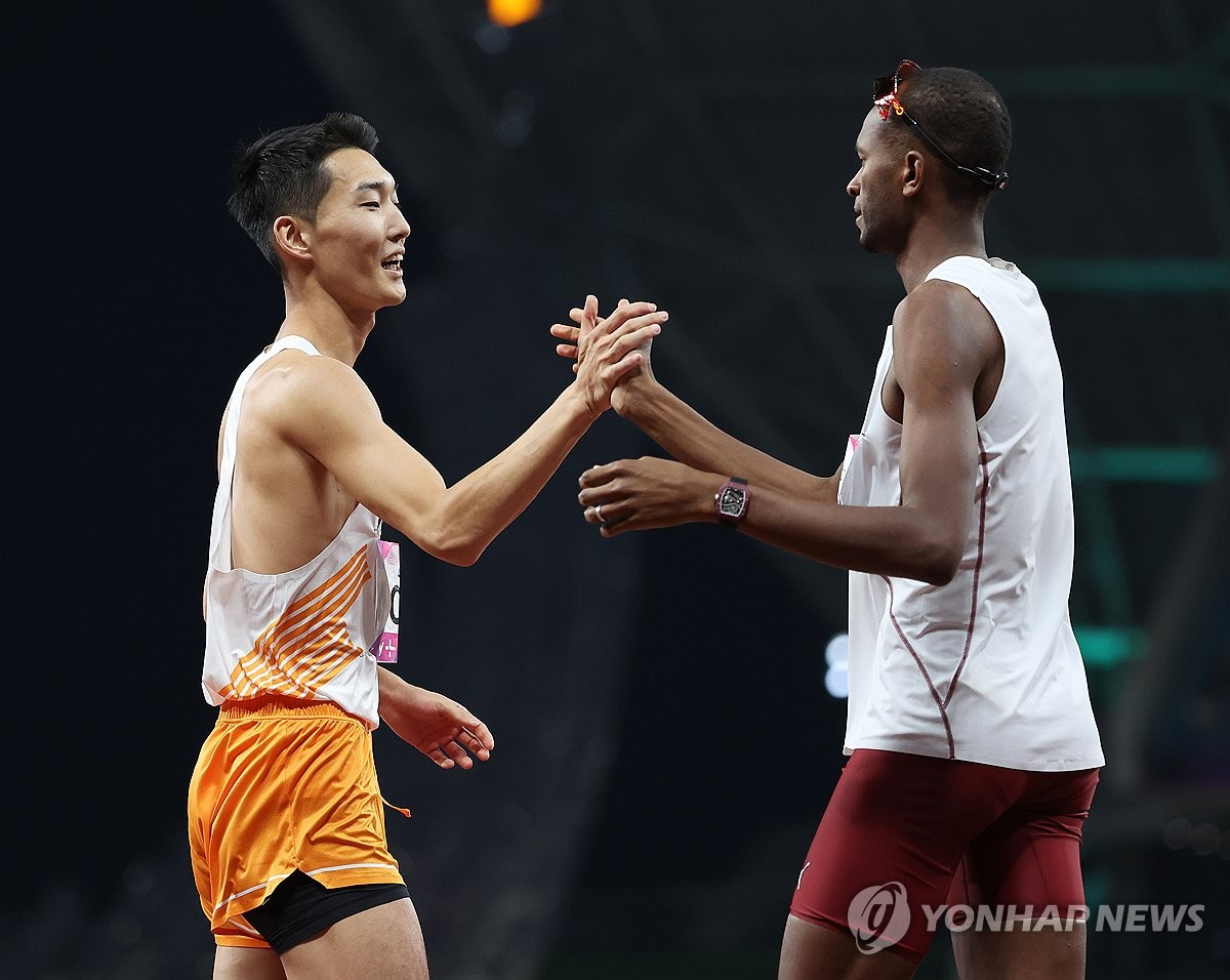 '우상혁 라이벌' 바르심, 올림픽 앞둔 마지막 실전 2ｍ31로 우승