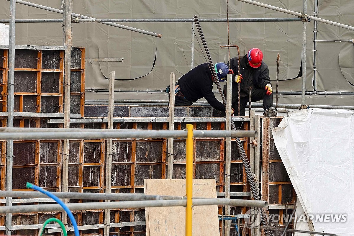 건설근로자 31만명 작년 퇴직공제금 수급…1인당 평균 211만원