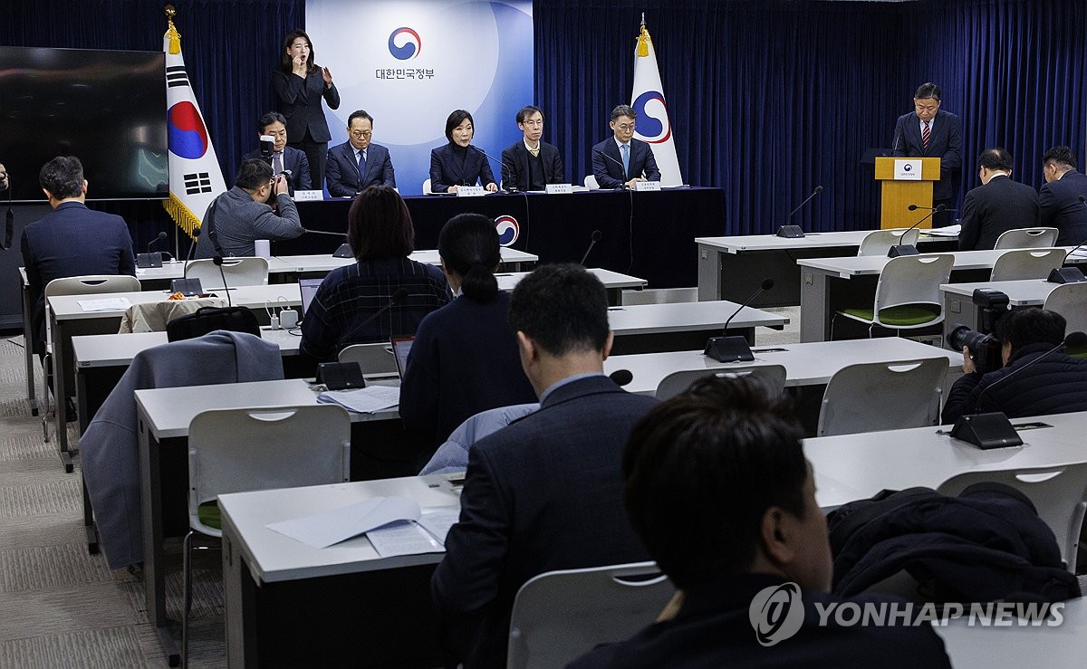 [하반기 경제] 소상공인→소기업 스케일업…새출발기금 '40조+α' 확대