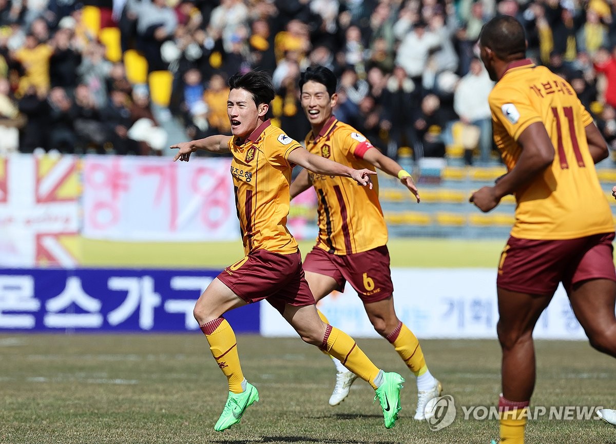 '엄지성 떠난' 광주FC, 기댈 곳은 이희균과 아사니