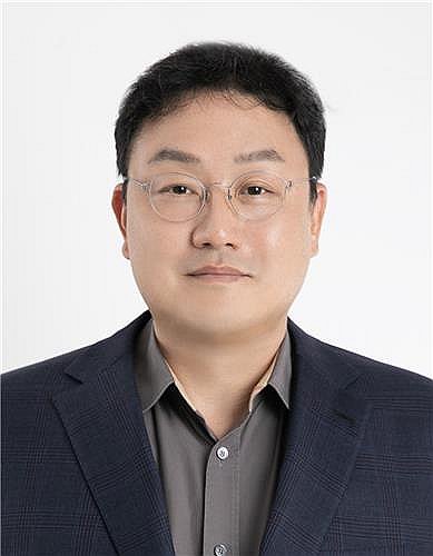 서영재 DL이앤씨 대표, 두달여 만에 사임