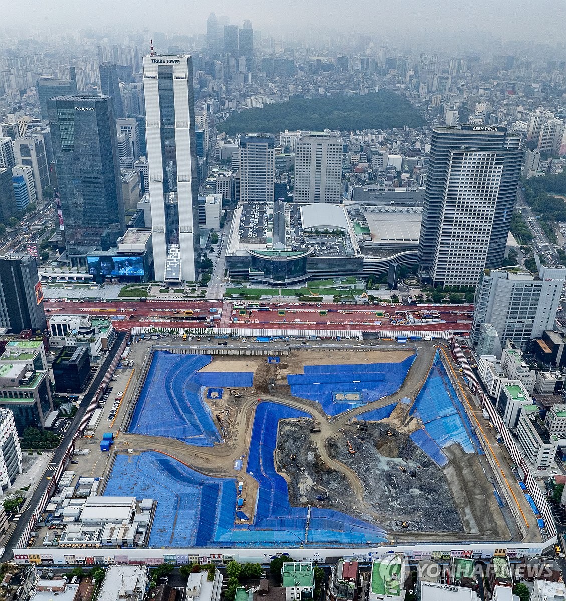 '서울 랜드마크' GBC 고층 설계안 돌고돌아 다시 원점으로