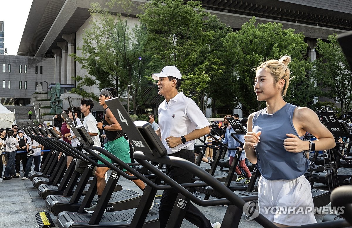 오세훈표 헬스케어 '손목닥터 9988'…9월부터 맞춤형 건강관리