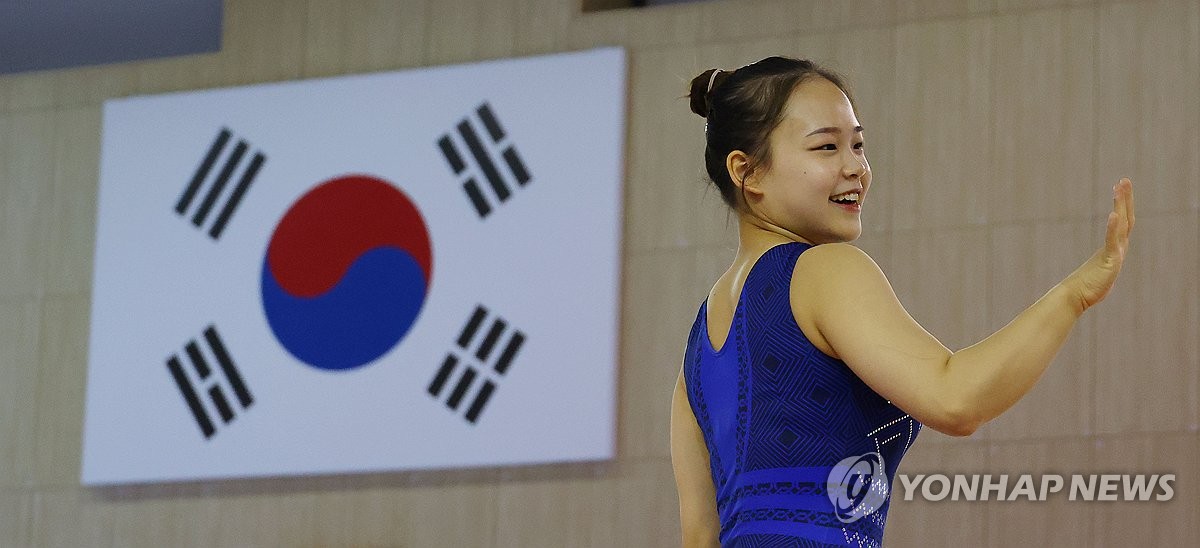 [올림픽] 여서정, 아빠 여홍철 껴안고 "잘하고 올게요 파이팅!"