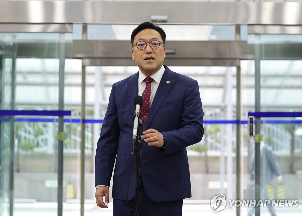 김병환 "종부세 완화해야…횡재세 도입 시장원리 안맞아"