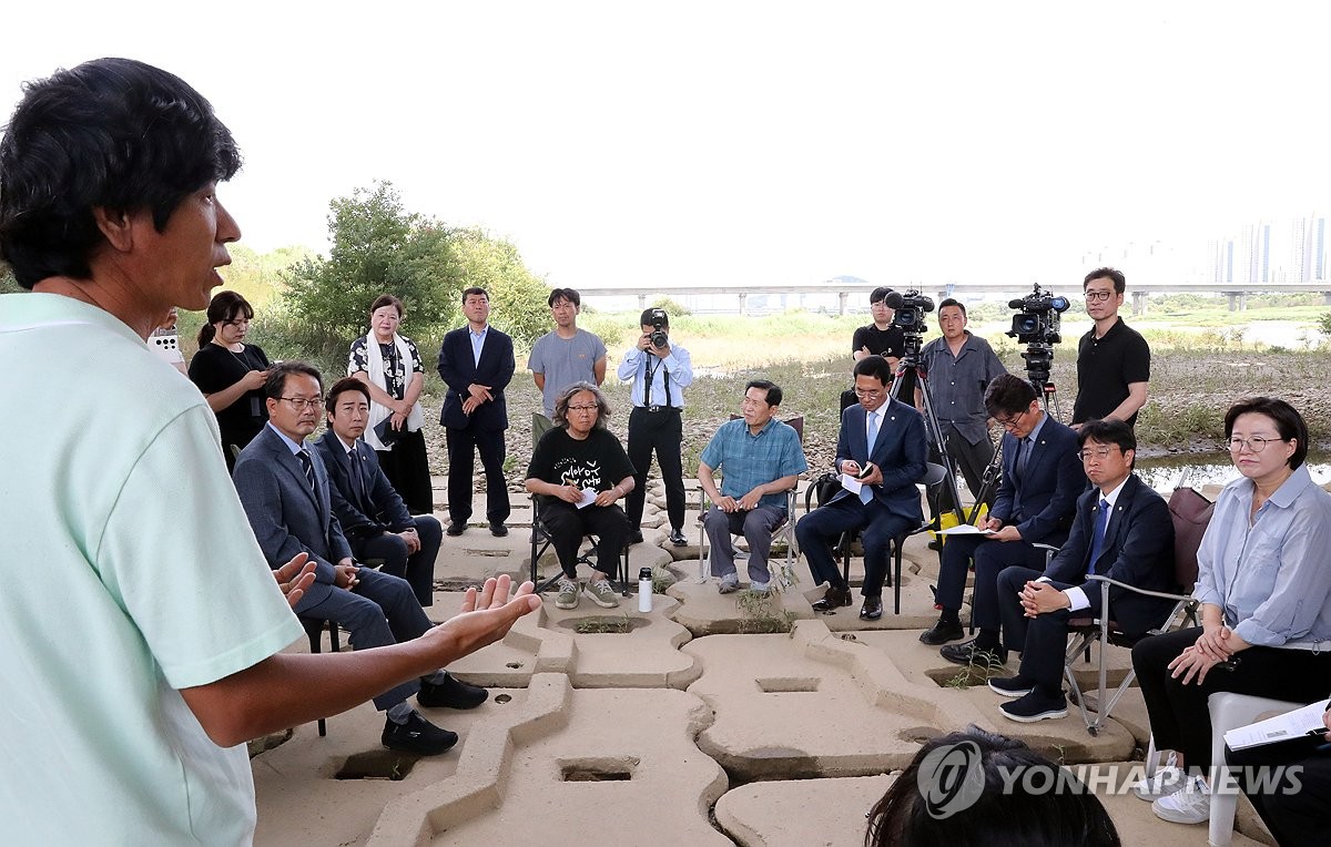 환노위 야당, 세종보 농성장 방문…"재가동 강행에 심각한 우려"