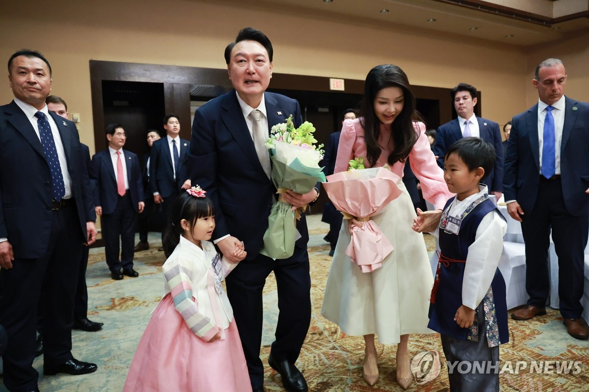 동포 만난 尹 "이승만 대통령 건국 기반 마련한 곳이 하와이"(종합)