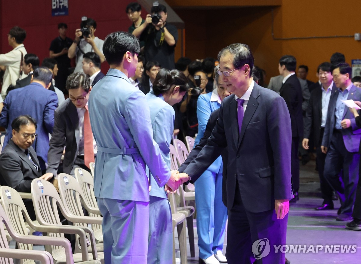 한총리 "파리올림픽선수단이 만들 이야기, 국민에 큰 울림될 것"