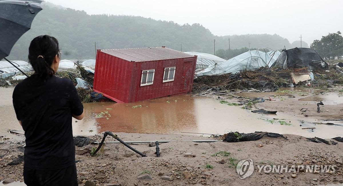 '극한 호우' 5명 사망·1명 실종…수마할퀸 충청·전라 '쑥대밭'(종합)